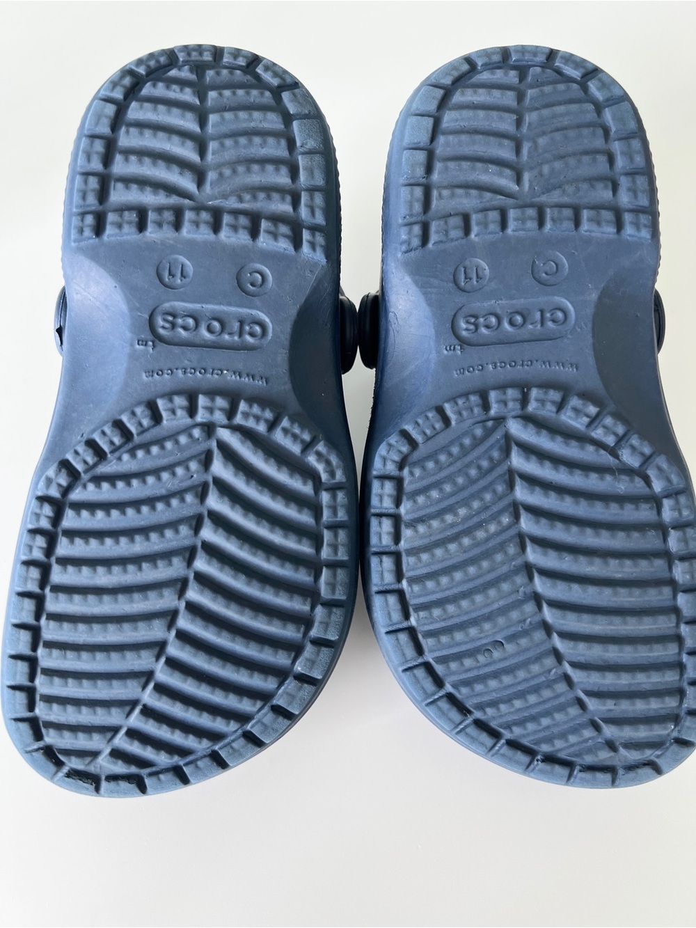 EUC Navy Blue Crocs Clogs - 11 - Picture 8 of 9